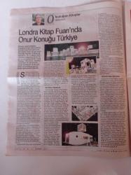 Cumhuriyet Kitap Gazetesi - 11 Nisan 2013 - Orhan Pamuk Fotoğrafı - Masumiyet Müzesi Ve Şeylerin Masumiyeti - Mehmet Yaşin Evden Kaçan Çocuk - Fatih'in Gizli Mabedi