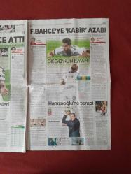 Cumhuriyet Gazetesi 16 Mart 2015 Müdürler De Köşe Dönmüş,Üniversite Sandığa Saygı İstiyor,Kendileri Gidiyor Akrabaları Geliyor,Zirveye Pençe Attı,Fenerbahçe'ye Kabir Azabı,Hamzaoğlu'na Terapi,Dıego'nun İsyanı