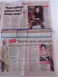 Milliyet Cuma Gazetesi - 15 Ağustos 2003 - Starbucks'ın Türkiye'deki Pazarlama Müdürü Gülben Tuncaakar Fotoğrafı - Kordon Kanı Sigortası - Selim İleri'nin Rüyasındaki Sofralar - Geri Gelen Trençkotlar - Raif Dinçkök