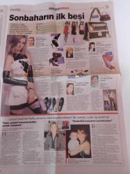 Milliyet Cuma Gazetesi - 15 Ağustos 2003 - Starbucks'ın Türkiye'deki Pazarlama Müdürü Gülben Tuncaakar Fotoğrafı - Kordon Kanı Sigortası - Selim İleri'nin Rüyasındaki Sofralar - Geri Gelen Trençkotlar - Raif Dinçkök