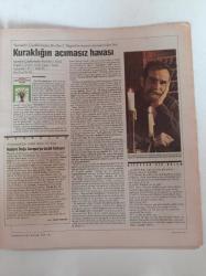 Cumhuriyet Kitap Gazetesi - 30 Mart 1990 - Sayı 8 - Raskolkinov- Sabahattin Ali-  Çağdaş Bir Eğitim İçin - Yasak Aşk Kırık Hayat - Sarısabır Çiçekleri - Beyoğlu Pera İken - Anadoluda Amerika