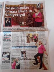 Sözcü Pazar Gazetesi - 2 Şubat 2014 - Burak Sergen Hitler'i Oynamaktan Nefret Ediyorum - Lale Manço'nun Acı Gerçeği 15 Yıldır Borç Ödüyoruz - Barış Manço Fotoğrafı - Burcu Esmersoy Galatasaraylı Olmayanla  Sevgili Olmam