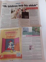 Milliyet Pazar Gazetesi - 10 Ekim 2004 - Bedri Baykam - Karikatürist Yiğit Özgür -Ben Teşhirci Değil Nüdistim Makine Mühendisi Muzaffer A. - Beşiktaş Antrenörü Vicente Del Bosque- Orhan Pamuk