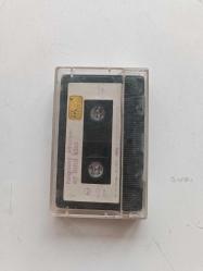 FAİRGROUND ATTRACTİON AY FOND KİSS        KASET   ( NO 856