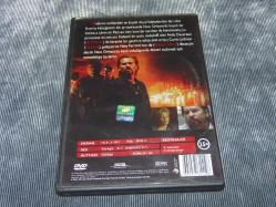 KANLI SOKAKLAR-STREETS OF BLOOD-VAL KILMER-SHARON STONE...SIFIR AYARINDA TEMİZ PROBLEMSİZ DVD FİLMDİR.