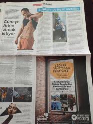 Cumhuriyet Pazar Gazetesi - 3 Haziran 2012 - Sayı 1367 - Sulukule Tatsız -Angelina Jolie ve Brad Pitt Fotoğrafı - Jennifer Lopez - Marilyn Monroe - Siyasi Porno- Sporcu Aktör Murat Tavman