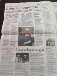 Cumhuriyet Haftasonu Gazetesi - 7 Kasım 2009 - Sayı 180 - Manisa Kasaba'da Hayat Durdu -Tolgahan Sayışman Fotoğrafı - Çayan Demirel Duvarlar Hala Kan Kusuyor - Bergamalı Galenos Allianoi'ye Çağırıyor - Selanik Festivali 50 Yaşında