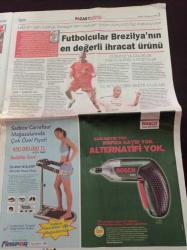 Hürriyet Pazar Gazetesi - 18 Temmuz 2004 - Adam Olacak Çocuk Şapkasından Belliydi Kadir Çöpdemir Çocukluk Fotoğrafı - Mustafa Sarıgül Ayşe Arman'a Anlattı - Kadınsız Bir Dünya Alarmı - Ronaldo - Futbolcular Brezilya'nın En Değerli İhracat Ürünü
