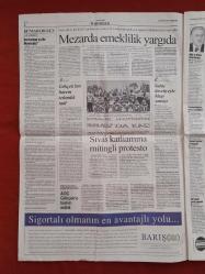 Cumhuriyet Gazetesi 22 Haziran 2006 YAŞ Öncesinde Yıpratma Çabası,Baraj Değil Barikat,Harley'ciler Cunda'da,Mezarda Emeklilik Yargıda,İrticacı Terör Tartışması,Sivas Katliamına Mitingli Protesto,Ankara'ya Yatmaya Gelmedim İkinci Turu Düşündüler,Garda Kanlı Olay,İtalya'da Karar Günü,FIFA'nın Esrarlı Dünyası