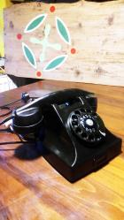 İKONİK BAKALİT ÇEVİRMELİ MASAÜSTÜ ANTİKA TELEFON