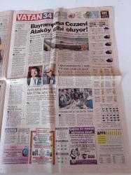 Vatan 34 Gazetesi -  29 Mart 2005 - Beyoğlu'ndaki Buckingham İngiliz Başkonsolosluğu -Bir İstanbul Beyefendisi Halit Kıvanç Fotoğrafı - Scarlett Özlem Dalga - Vadinin Kurtları Erhan Ufak Röportajı