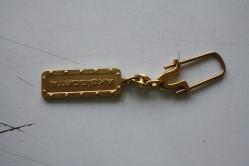 AK SİGORTA  GOLD  ANAHTARLIK   ESKİLERDEN ANAHTARLIK SORUNSUZ KOLLEKSİYONLUK (KİTAP RAF KUTU