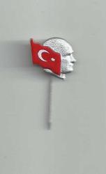 TÜRK BAYRAĞI VE ATATÜRK TEMALI TEK İĞNELİ ROZET...