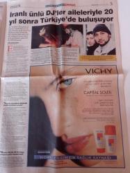 Milliyet Cumartesi Gazetesi - 9 Ağustos 2003 - Okan Yalabık Fotoğrafı - Dünya Felsefe Kongresi İstanbul'da - Türkiye Felsefe Kurumu Başkanı İonna Kuçuradi - Mehmet Demirkol - Eddie Murphy Afacanlarla - Gamze Özçelik