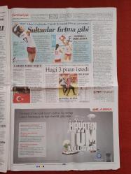 Cumhuriyet Gazetesi 7 Kasım 2010 Avrupa İzleniyor,Onu İndireceğim,Kadınlar AKP'ye Karşı Yürüyor,Partide Barış Dışta Mücadele,Balbay'ın İsteği Kabul Edildi,Bahçeli Hezeyan İçinde,Fenerbahçe Evinde Coştu,Koridorda Kırmızı Kart,Antalya Başladı Bursa Bitirdi,Sultanlar Fırtına Gibi,Hagi 3 Puan İstedi