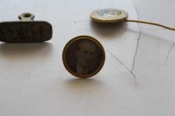 3 TANE KOLLEKSİYON ANTİKA  MÜHÜR VS VS   (ISIMSIZ DEMIR RAF