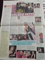 Milliyet Cafe Gazetesi - 23 Temmuz 2009 - İşte Beren Saat'in Erkekleri - Alper Kul - Yavuz Bingöl - Erkan Petekkaya - Eda Taşpınar Fotoğrafı - Deniz Akkaya'nın Gizli Tekne Macerası