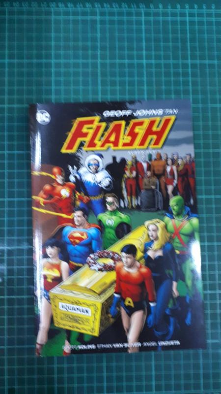 Flash Klasik Seri 1 - DC