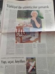 Cumhuriyet Pazar Gazetesi - 7 Kasım 2004 - Sayı 972 - Yurdum İnsanı Uzayda - G.O.R.A - Cem Yılmaz - Özge Özberk - Zeynep Casalini - Rasim Öztekin - Farklı Bir Ceo Jan Nahum- Babalara Adalet Girişimi