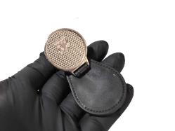 Eskilerden Deri üzeri metal logo Renault Metal Anahtarlık - Kırmızı