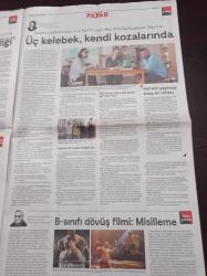 Cumhuriyet Pazar Gazetesi - 1 Nisan 2018 - Sayı 13 - Üç Kelebek Kendi Kozalarında - Bartu Küçükçağlayan - Üniversite Fikret'tir - Mekteb-i Sultani - Boğaziçi Üniversitesi - Güvercin Tedirginliği - Edebiyat Ve Kötülük - B Sınıfı Dövüş Filmi Misilleme - Taş Gibi Kim Wilde- Beyoğlu Attık Marjinal Arapların - Deniz Seki