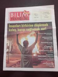 Cumhuriyet Bilim Teknoloji Gazetesi - 9 Kasım 2012 - Sayı 1338 - Bir Kütüphanenin 100. Yılı- Bütün Elektrik Üretim Araçları Halka -Halk Ve Parti - İnsanları Birbirine Düşürmek Kolay Barışı Sağlamak Zor - Çeşme'nin Şarap Mahzenleri - Bitkilerin Evriminde Hayvanların Rolü - Neyzen Tevfik'i Anmak - Biyoteknoloji Olumlu Katkıları