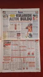 Sözcü Gazetesi 1 Mayıs 2015 Atatürk'ün Önünde Teslimiyet Anlaşması,AKP CHP'yi Kapattıracak,Yaşar Kemal'i Kaybettik,Kulübede Altın Buldu,Şampiyonluk Coşkusu Gibi,Kocaman Darbe,Fener'e Dost Kazığı,Kaza İstemiyorum,Yanal Gidiyor,TFF'ye Maçımızı Öne Alın Başvurusu