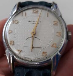 İSVİÇRE ARMIDA MARKA ORİJİNAL AKTİF KURMALI SANDIK MALI SARI AKSAMLAR ALTIN KAPLAMA SÜPER KOL SAATİ 1A1BB1R