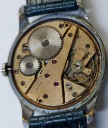 İSVİÇRE ARMIDA MARKA ORİJİNAL AKTİF KURMALI SANDIK MALI SARI AKSAMLAR ALTIN KAPLAMA SÜPER KOL SAATİ 1A1BB1R