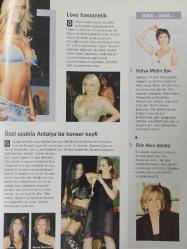 Tempo Dergisi - 15-21 Temmuz 2004 - Aysun Kayacı - Mazhar-Fuat-Özkan - Candan Erçetin - Nükhet Duru- Zuhal Olcay - Sezen Aksu - Ajda Pekkan - Angelina Jolie - Tom Cruise - Ahmet Misbah Demircan - Süha Özkan - Nicole Pope - Mustafa Sarıgül - Hüseyin Çelik - Ahmet Piriştina - Zafer Ergin - Recep Tayyip Erdoğan - Emine Erdoğan - Mesut Yılmaz - Güneş Taner - Asuman Krause - Özcan Deniz - Çağla Şikel - Şebnem Çapa - Filiz Akın - Hülya Avşar -