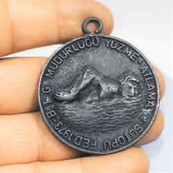 MDL6----1973 B.T.G. MÜDÜRLÜĞÜ YÜZME-ATLAMA VE SU TOPU FEDRASYONU BAKIR MADALYA