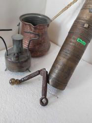 OSMANLI KAHVE DEĞİRMENİ,  ANTİKA OSMANLI USTA DAMGALI, OSMANLICA  ORİJİNAL NADİR ÇIKAN KAHVE DEĞİRMENİ