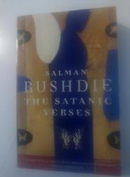 THE SATANIC VERSES  (  Şeytan Ayetleri )