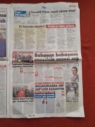 Sözcü Gazetesi 27 Mart 2018 Türk Basını Nereden Nereye Geldi,60 Yıl Önce Yazıyordu 60 Yıl Sonra Yazamıyor,14 Şeker Fabrikası Gizli Pazarlıkla Satılacak,Amerika ve Avrupa Rus Diplomatları Sınırdışı Ediyor,Fenerbahçe'de Kaos Var Galatasaray Şampiyon,Anadolu Efes'e TOFAŞ Morali,Kurtuluş Bu Gençlerde,Güneş'in Jokeri Kaan,Doğru İsim Faruk Özak,Hak Ederek Şampiyon Olanı Alkışlarım