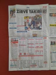 Sözcü Gazetesi 21 Kasım 2016 FETÖ Korkusu,3 Eski Bakan FETÖ'ye Toz Kondurmamış,CHP'li Vekille Poz Veren İşçi Kovuldu,Zirve Takibi,Bey Değil Bye,Bruma İçin 26 Milyon€,Benfica Affetmez,Vakıfbank Çok Rahat,Kadıköy'de Ezeli Eziyet,Uçuran Hollandalı,Yarım Şans Vermedik,Üçlü Çektirelim Sabri