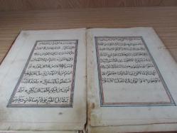 OSMANLI DÖNEMİ EL YAZMA KuRaN-I KeRiM SÜRELERİ.....