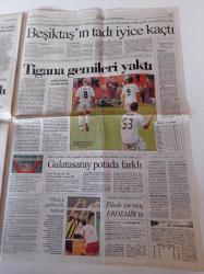 Cumhuriyet Gazetesi - 2 Ekim 2006- Cumhurbaşkanı Ahmet Necdet Sezer'den Recep Tayyip Erdoğan'a Yanıt - AKP'den Ayasofya Önergesi - Gazze'de İç Çatışma - Avusturya Seçimi Sol Partinin - Galatasaray - Fenerbahçe - Beşiktaş