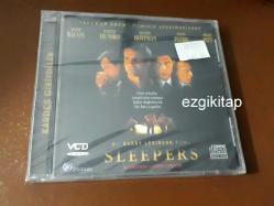 kardeş gibiydiler vcd  (le temps qui reste) (ambalajı açılmamış) (kevin bacon robert de niro dustin hoffman brad pitt) sleepers vcd