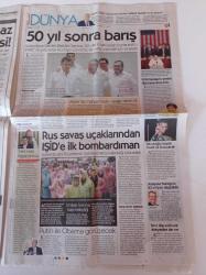 Cumhuriyet Gazetesi - 25 Eylül 2015 - Darüşşafaka'nın Koçu Oktay Mahmuti Kavga Ve Polemik Basketbolu Bitirecek - Van Persie - Diyarbakır'dan Bayramlaşma Manzaraları - Esed Yine Esad Mı Oluyor - Hac'da Facia 753 Ölü -  Bergüzar Korel - Mehmet Ali Alabora