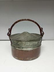 Antika Yüksek Kondisyonda Kapaklı Bakır Helke / Bakraç