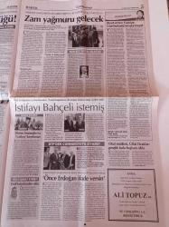 Cumhuriyet Gazetesi - 16 Ekim 2021 - Mesut Özil - Trabzonspor Başkanı Ahmet Ağaoğlu - Kapadokya'da Renkli Maraton - Kemal Kılıçdaroğlu'ndan Merkez Bankası Ve Savcılık Hamleleri - Taliban Amerikan Otelinde - Kuş Türleri Tehdit Altında - Bedava Kitap Dönemi Bitiyor