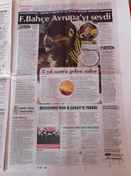 Cumhuriyet Gazetesi - 9 Kasım 2012 - Fenerbahçe Avrupa'yı Sevdi - Adalet Bakanı Sadullah Ergin Topu Taca Attı - Beşar Esad'a Domino Etkisi Uyarısı - İki Vekil Açlık Grevinde - Yaşar Büyükanıt Şahidim Başbakan - Bekir Coşkun - Mustafa Balbay