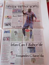 Cumhuriyet Gazetesi - 1 Şubat 2021 - İrfan Can Kahveci Fenerbahçe'de - Abdullah Avcı'dan Seri - Şair Yazar Şadan Gökovalı Yaşamını Yitirdi - Terör Azez'de Can Aldı - Aşı Yok Biz Sizi Ararız - Boğaziçiliyi Tutuklamak İçin Suç Vasfını Değiştirdiler