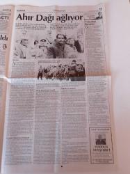 Cumhuriyet Gazetesi - 22 Aralık 2020 - Gümüş Madalyalı Jimnastikçi Göksu Üçtaş Şanlı - Yüzde 60'ımız Aşı Olana Dek Ciddiyetini Koruyacak - Erik Ağacı Çiçek Açtı - Telefon İttifakı - Abdullah Öcalan'la Hangi Danışman Görüştü - İyi Partili Aytun Çıray