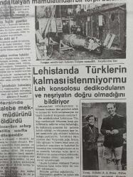 Tıpkı Basım - Dev Boy Fotokopi Kağıdında - Haber Gazetesi - Newspaper - 8 İlkteşrin 1937 - 8 Ekim 1937 - 8 Ekim 1937 - Japonlar zehirligaz da kullanıyor - İtalya'ya verilen nota tekid edildi - Atatürk İsmet İnönü ile beraber bugün Ankara'dan İzmire hareket ediyor - Hırvatlar Sırp muhalifleriyle birleşti - Bir talebe mektep müdürünü öldürdü - Lehistanda Türklerin kalması istenmiyormu - Leh konsolosu dedikoduların ve neşriyatın doğru olmadığını bildiriyor - Amerika'nın Japonlara karşı müsbet ve fiili harekete geçmesi Cenevrede bekleniyor - Bir İtalyan gemisinin tayyare hücumuna uğradığı iddia ediliyor -