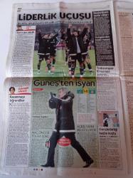 Cumhuriyet Gazetesi - 20 Mart 2016 - Fenerbahçe Galatasaray Derbisi - Madonna - Papa Artık Instagram'da - Hulk Hogan'a Seks Videosu İçin Tazminat - Terör Bu Kez İstiklal Caddesinde - Şekerle Kaplanmış Siyanür Hapı