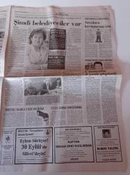 Cumhuriyet Gazetesi - 28 Eylül 2011 - Filenin Sultanları Çeyrek Finalde - Femen'in Hedefi Platini - James Bond İstanbul'da - Hasdal Doldu Taştı: TÜSİAD - Tahran'dan Ankara'ya Suçlama - Recep Tayyip Erdoğan