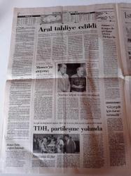 Cumhuriyet Gazetesi - 22 Ağustos 2009 - Son Efsane Usain Bolt - Loto Ateşi Dünyayı Sardı - Domuz Gribi Virüsü Hindiye Sıçradı - Mustafa Özenç Anıldı - Türkiye Değişim Hareketi Partileşme Yolunda - Mustafa Sarıgül - Açılım Kavgaya Dönüştü - Recep Tayyip Erdoğan - Necmettin Erbakan