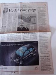 Cumhuriyet Gazetesi - 12 Mart 2010 - Fenerbahçe Voleybol Takımı Tarih Yazdı - Recep Tayyip Erdoğan Deprem Bölgesinde - ABD Dışişleri Bakanı Hillary Clinton - Turhan Selçuk'u Yitirdik - Komutanlar Poyrazköy'de - Mandela Ve Atatürk