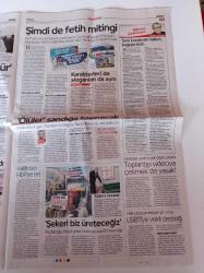 Cumhuriyet Gazetesi - 27 Mayıs 2015 - Şampiyonluk Hamza Hamzaoğlu'nun İşi - B.B King'i Zehirlediler - En Güçlü Kadın Yine Merkel- İstanbul'un Fethi Kutlamaları Sandıkları Karadan Yürütecekler - Bir Ahir Zaman Şeyhi Cüppeli Ahmet Hoca - Cumartesi Anneleri